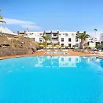 Perla Del Playa Grande Tias